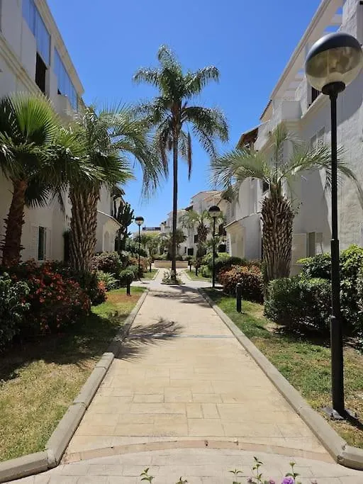 Apartamento En Benalmadena, Con Vista Al Mar 0*, Benalmadena Spain